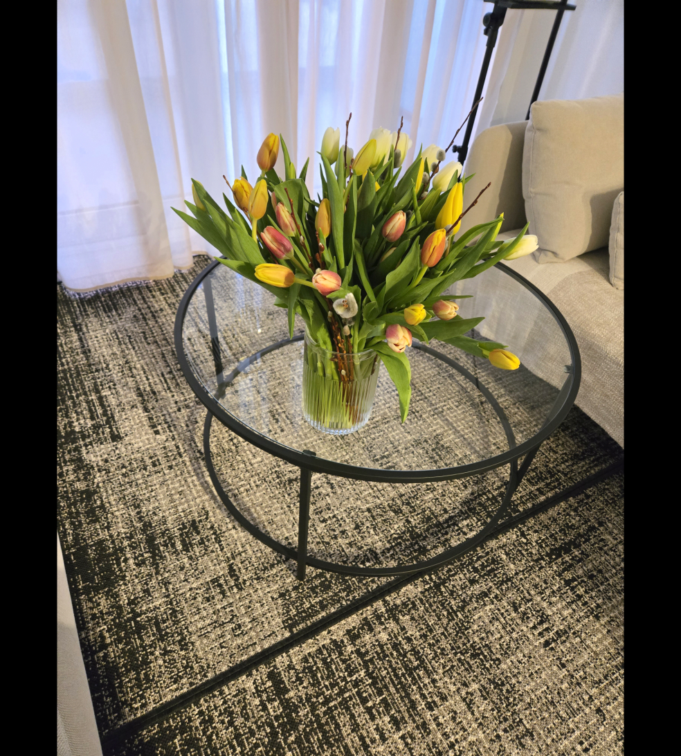 Wayfair round class coffee table