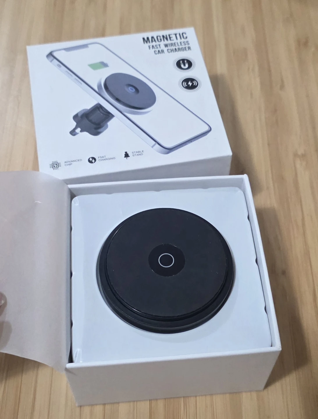 Magnetic Fast Wireless Car Charger - photo 2