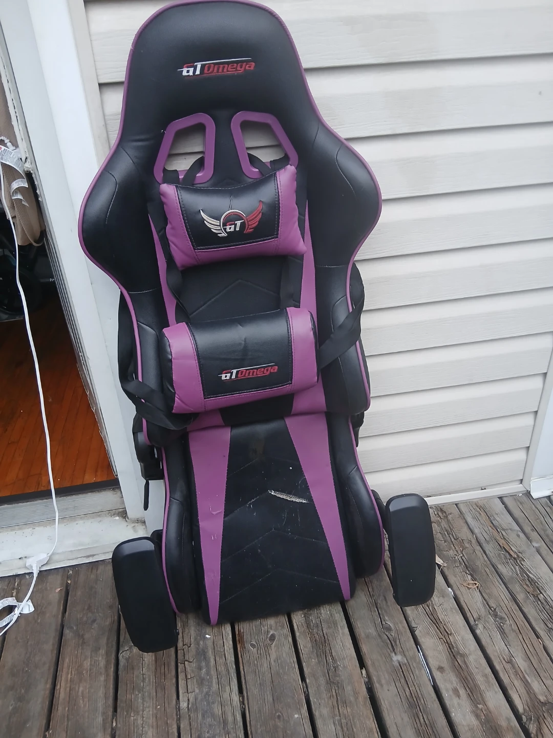 GT Omega Gaming Chair - Black & Purple - photo 5