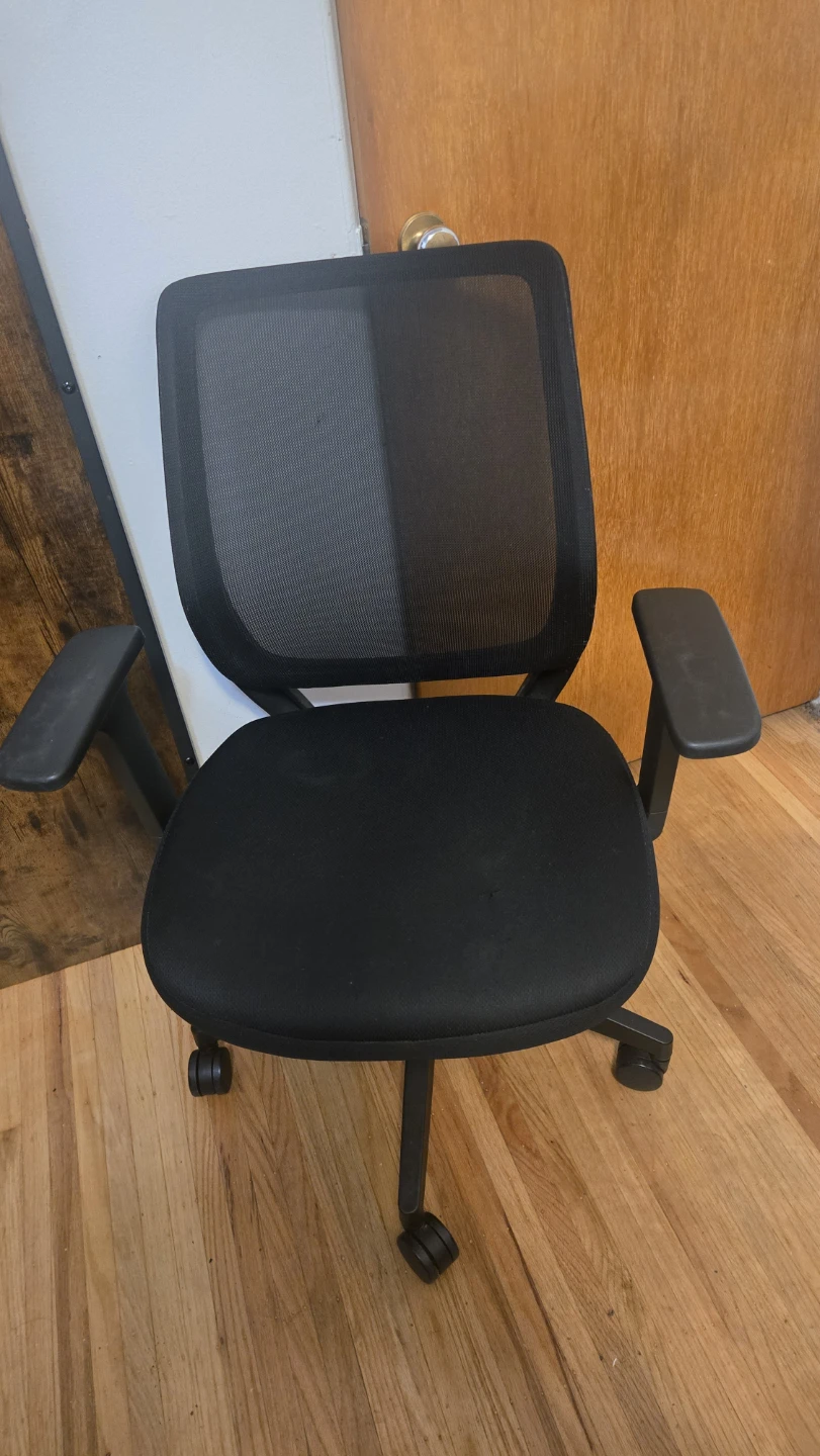 Black Mesh Office Chair