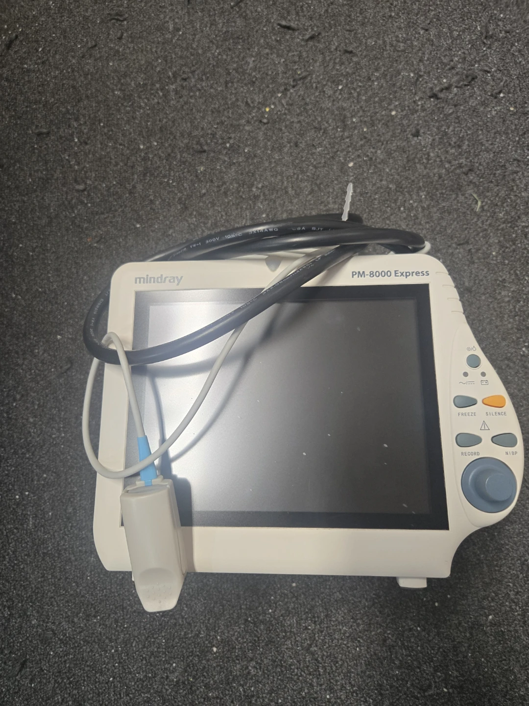 Mindray PM-8000 Express Patient Monitor