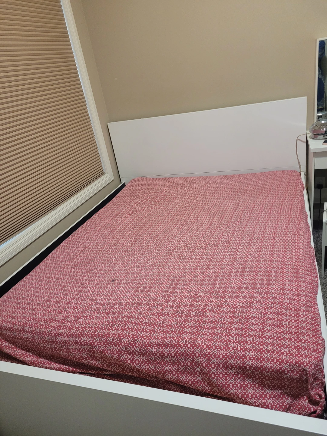 White Platform Bed Frame with Drawers - photo 3