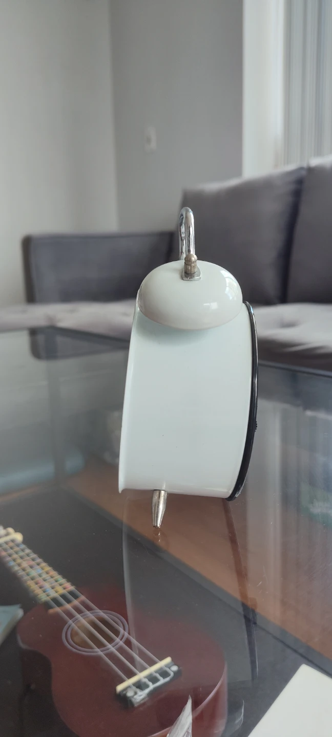 Twin Bell Alarm Clock - photo 3