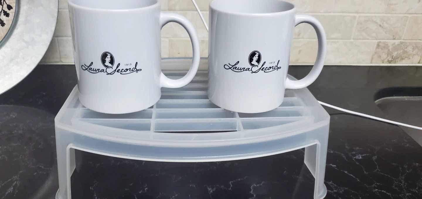 Laura Secord Mugs (Set of 2) ⚽️⚽️⚽️