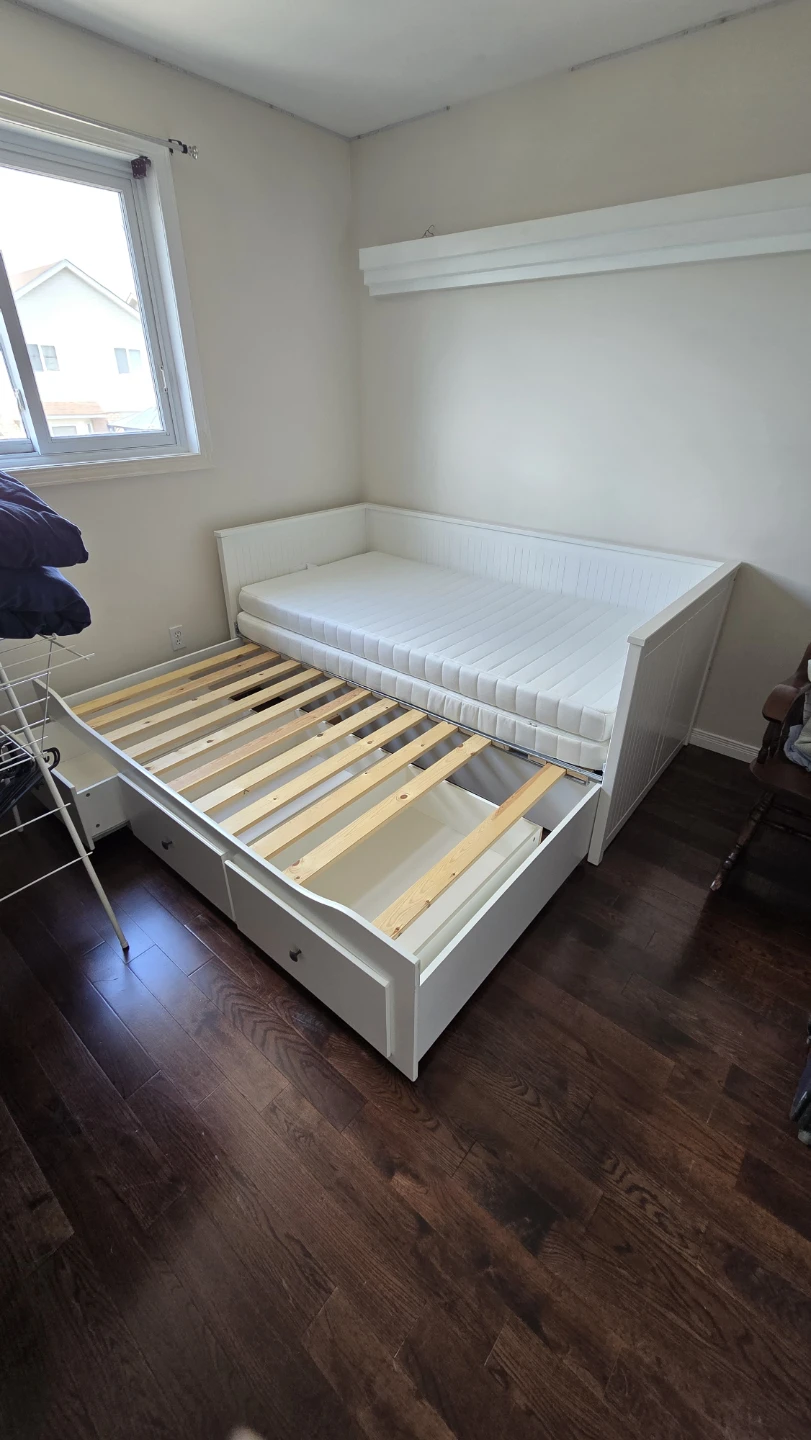 White Ikea Hemnes Daybed with Drawers - photo 5