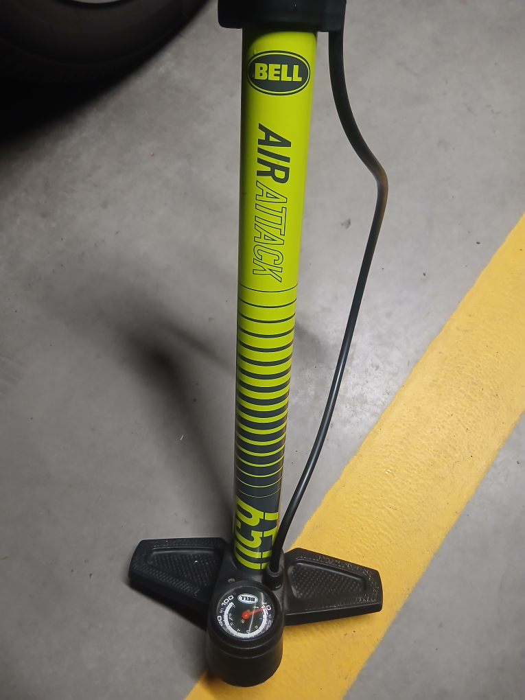 Bell Air Attack 650ii Bike Pump