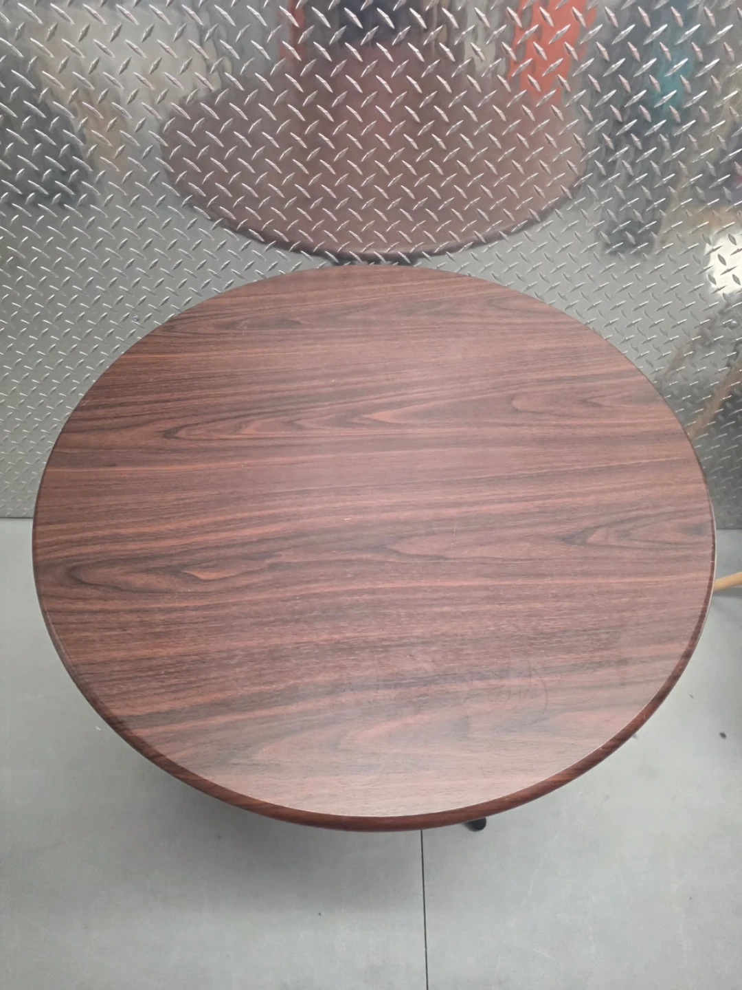 31.5" Round Mid-Century Bistro Dining Table - Metal Base - photo 3