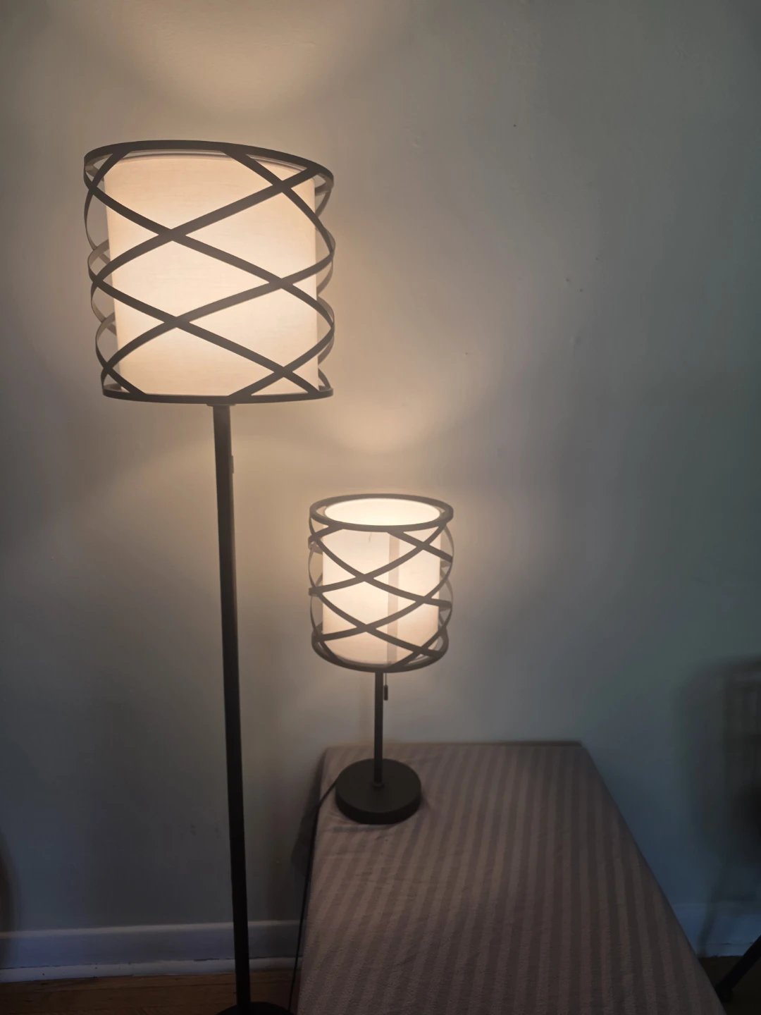 Floor Lamp and Table Lamp Set - Modern Design - photo 3