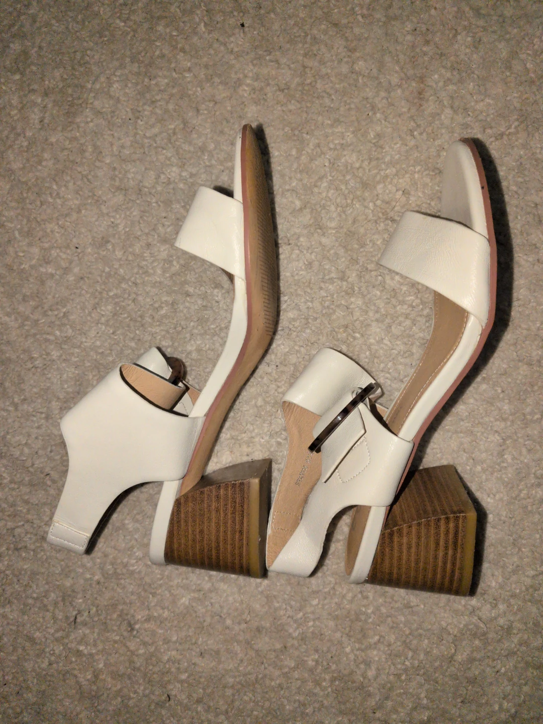 White Leather Block Heel Sandals - photo 2