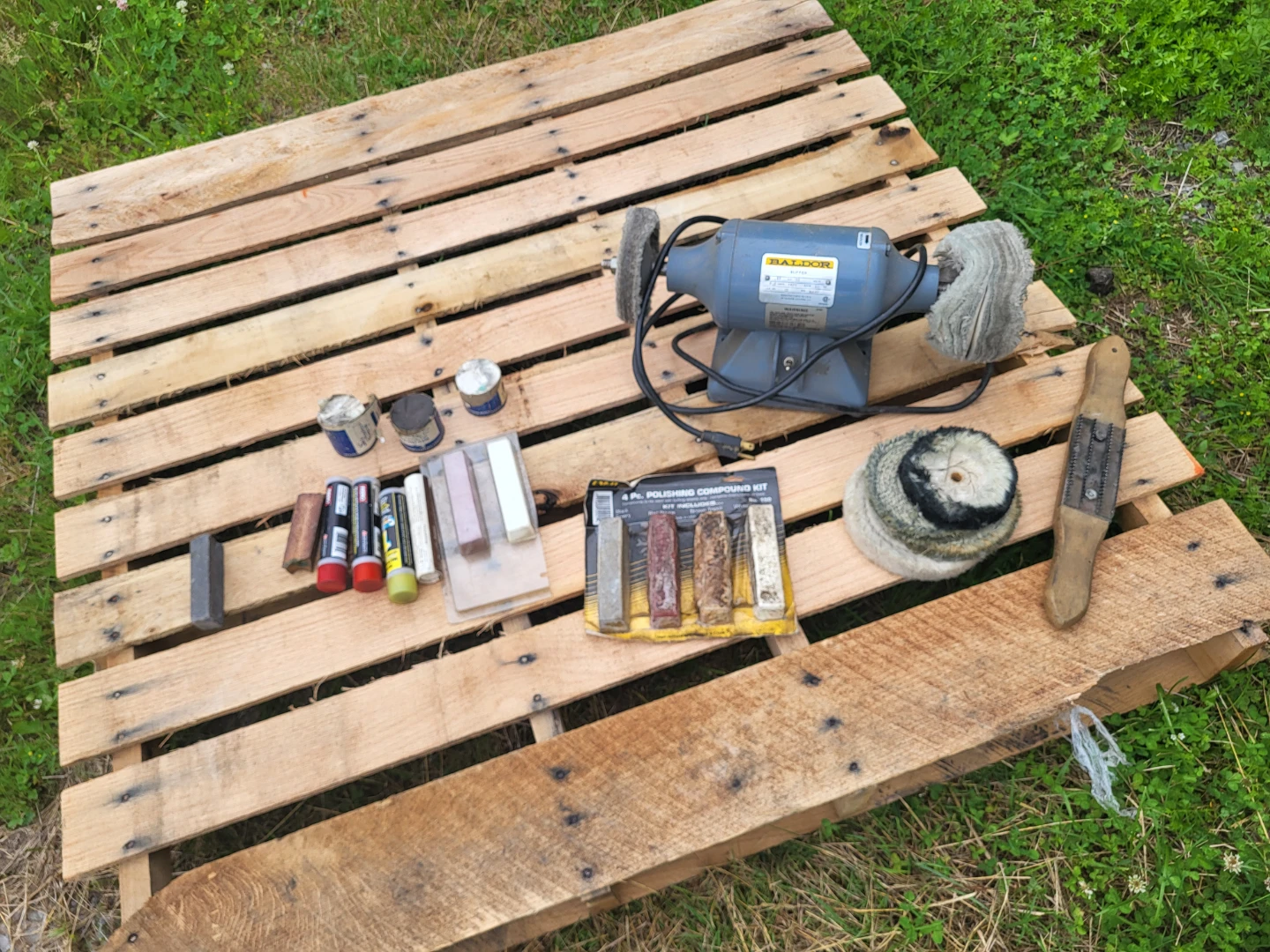 Orginal Baldor Buffer Tool with Extra Supplies - photo 2