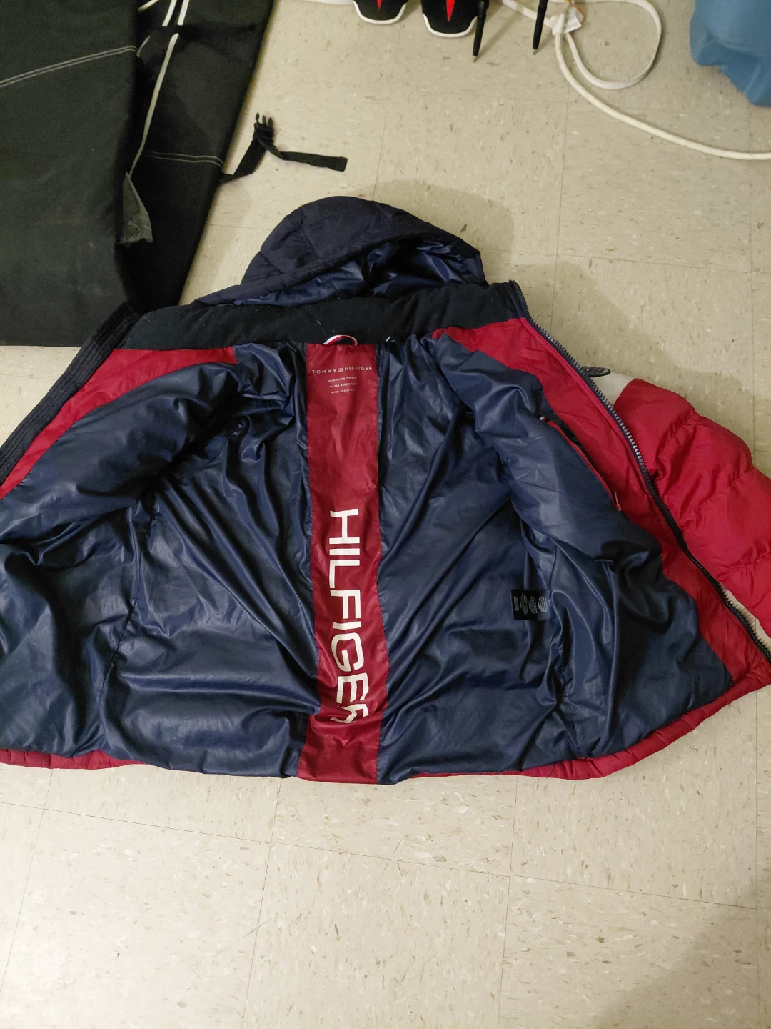 Tommy Hilfiger Colorblock Puffer Jacket - photo 2