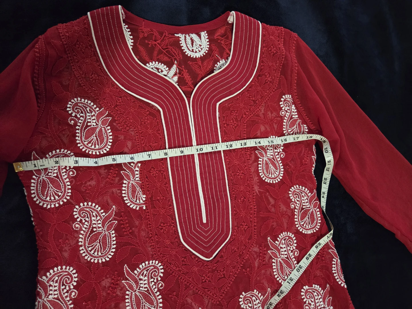 Red  chickenkaari embroidered Kurti - photo 3