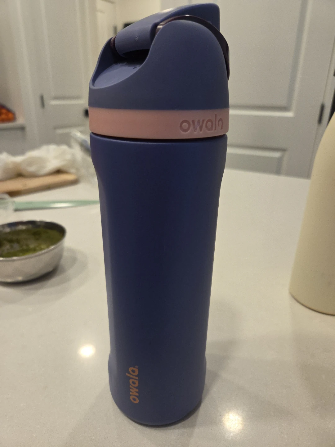 Owala Water Bottle - photo 2