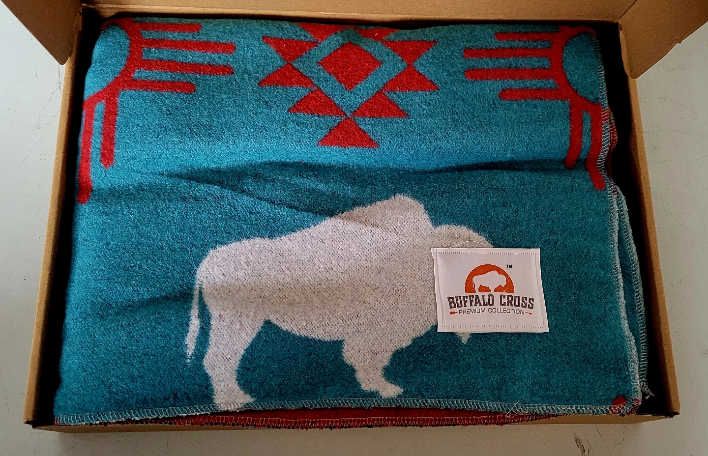 Buffalo Cross Premium Throw Blanket WVBCP1 (31279563)