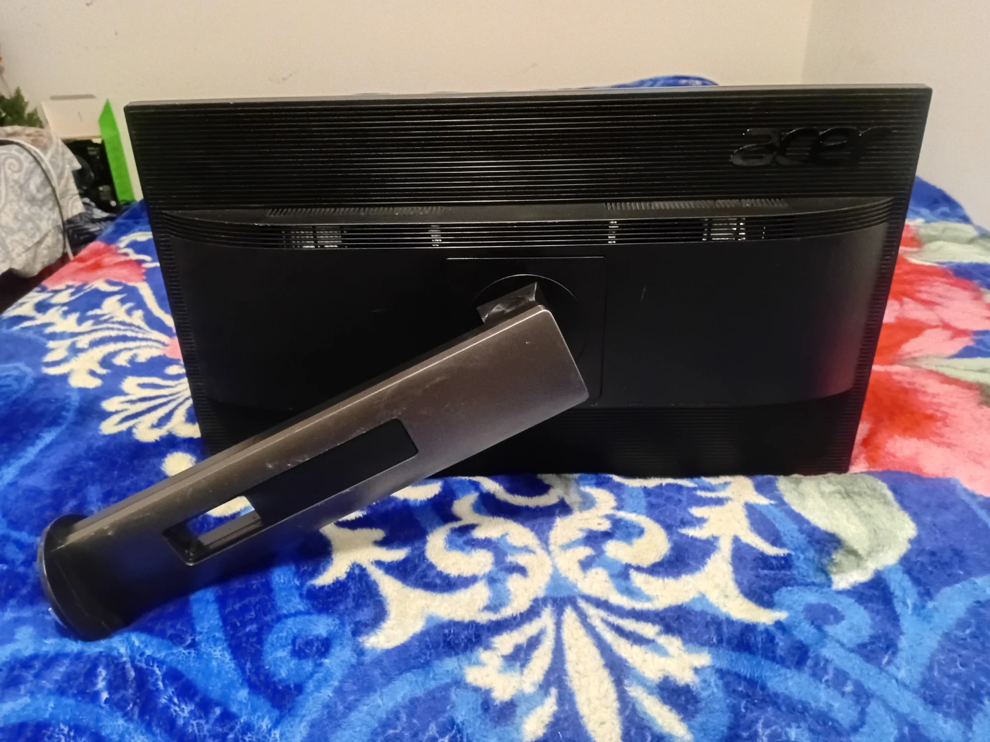 Acer S240HL Monitor - photo 2