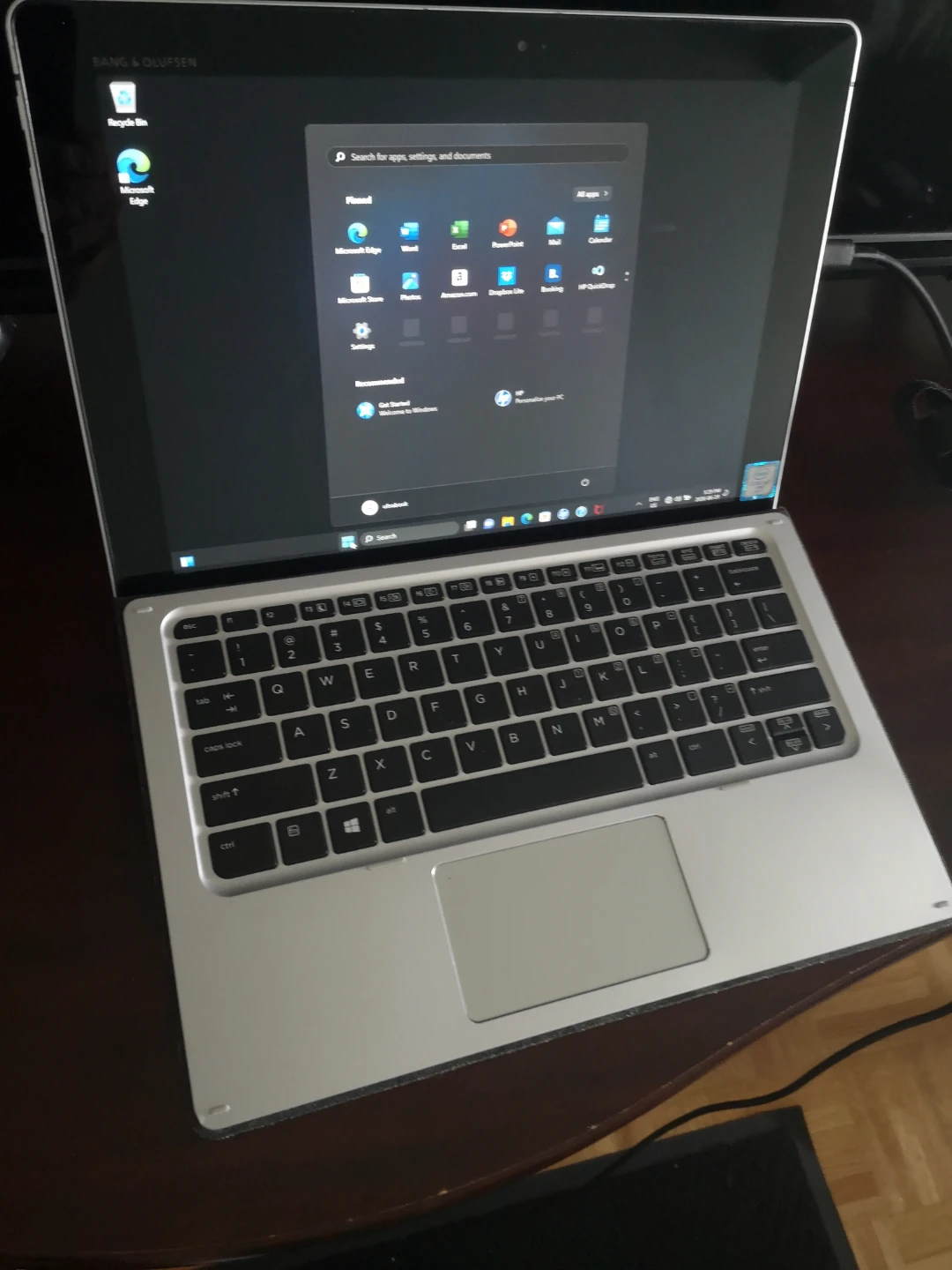 HP "elite x 2" Tablet Laptop 8gb ram Intel m7 processor