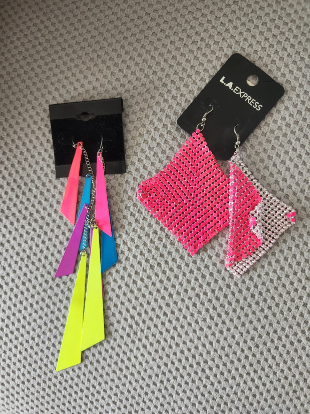Colourful, Dynamic Earrings - FREE