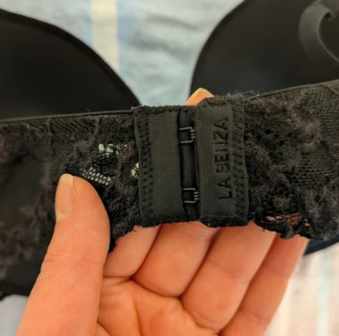 La Senza Black Lace Trim Bra - photo 5