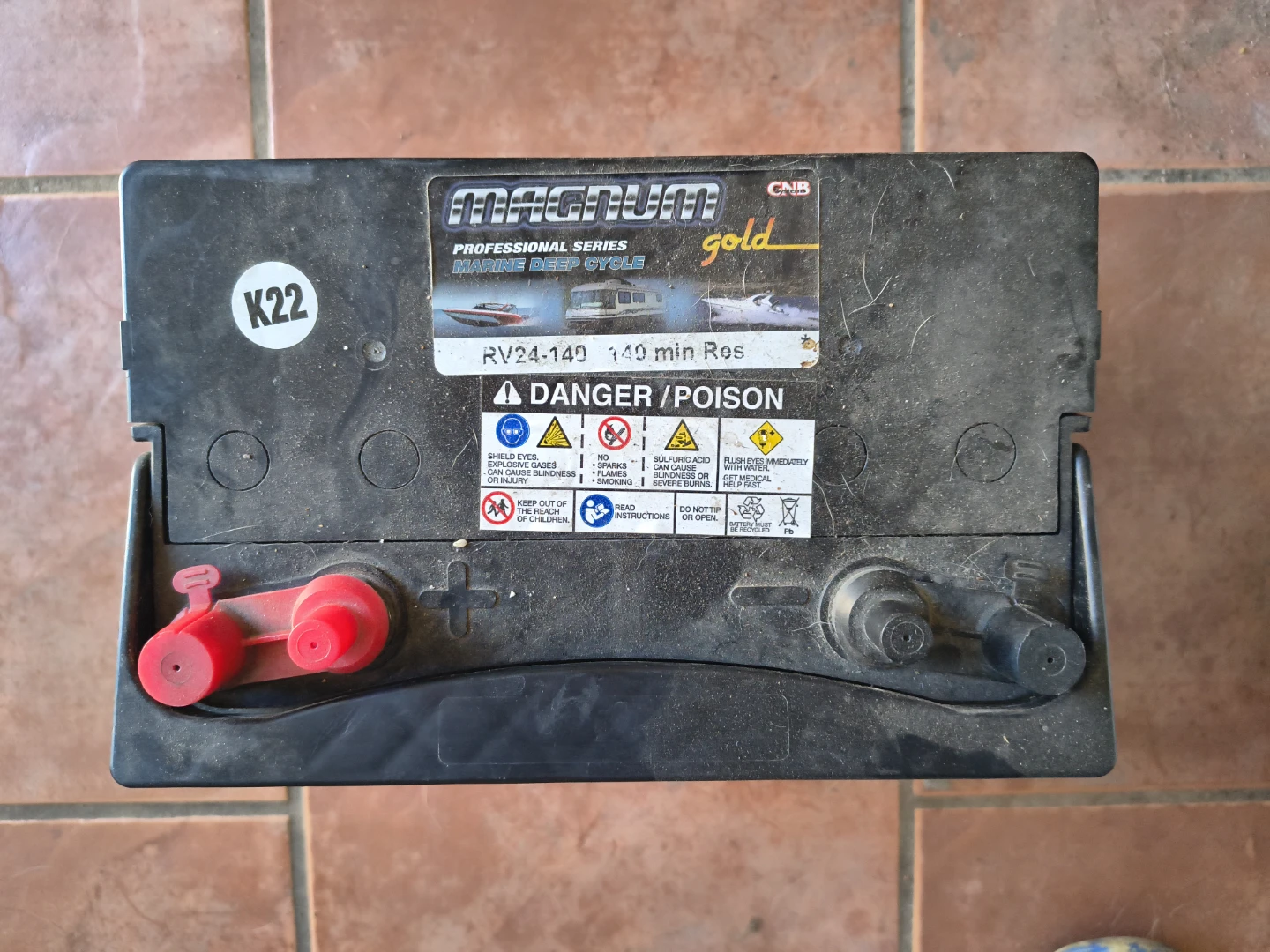 Magnum Marine Deep Cycle Gold RV Battery - photo 2