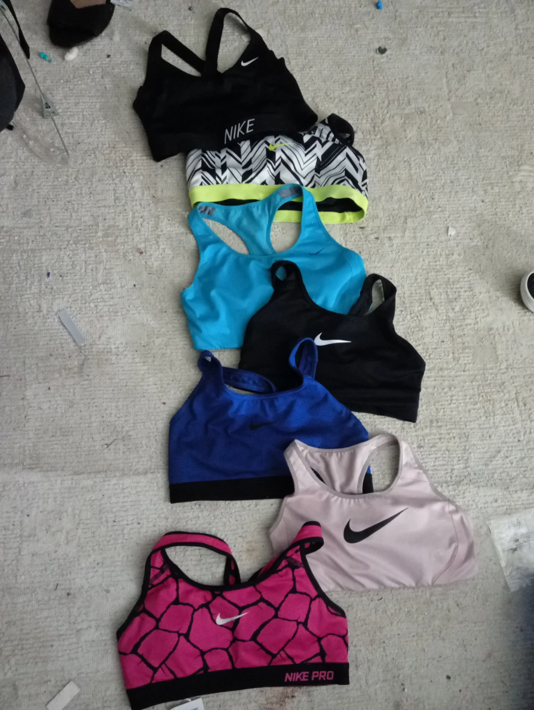 Nike Sports Bras Bundle small