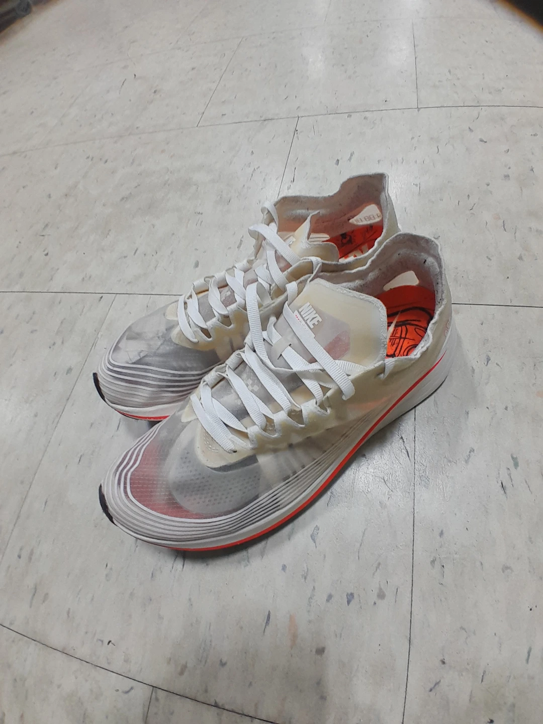 Nike Zoom Fly 4 Running Shoes Women's Size 8 - photo 3
