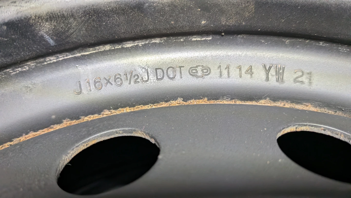 SET OF 4 STEEL RIMS – 16" x 6.5" – 5 LUG - photo 2