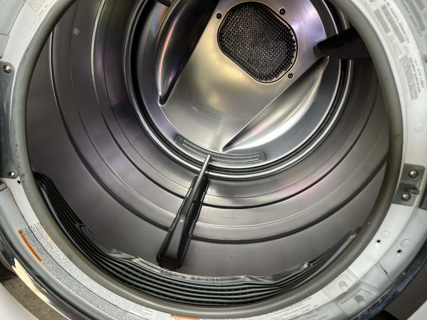 Electrolux Front Load Gas Dryer - photo 3