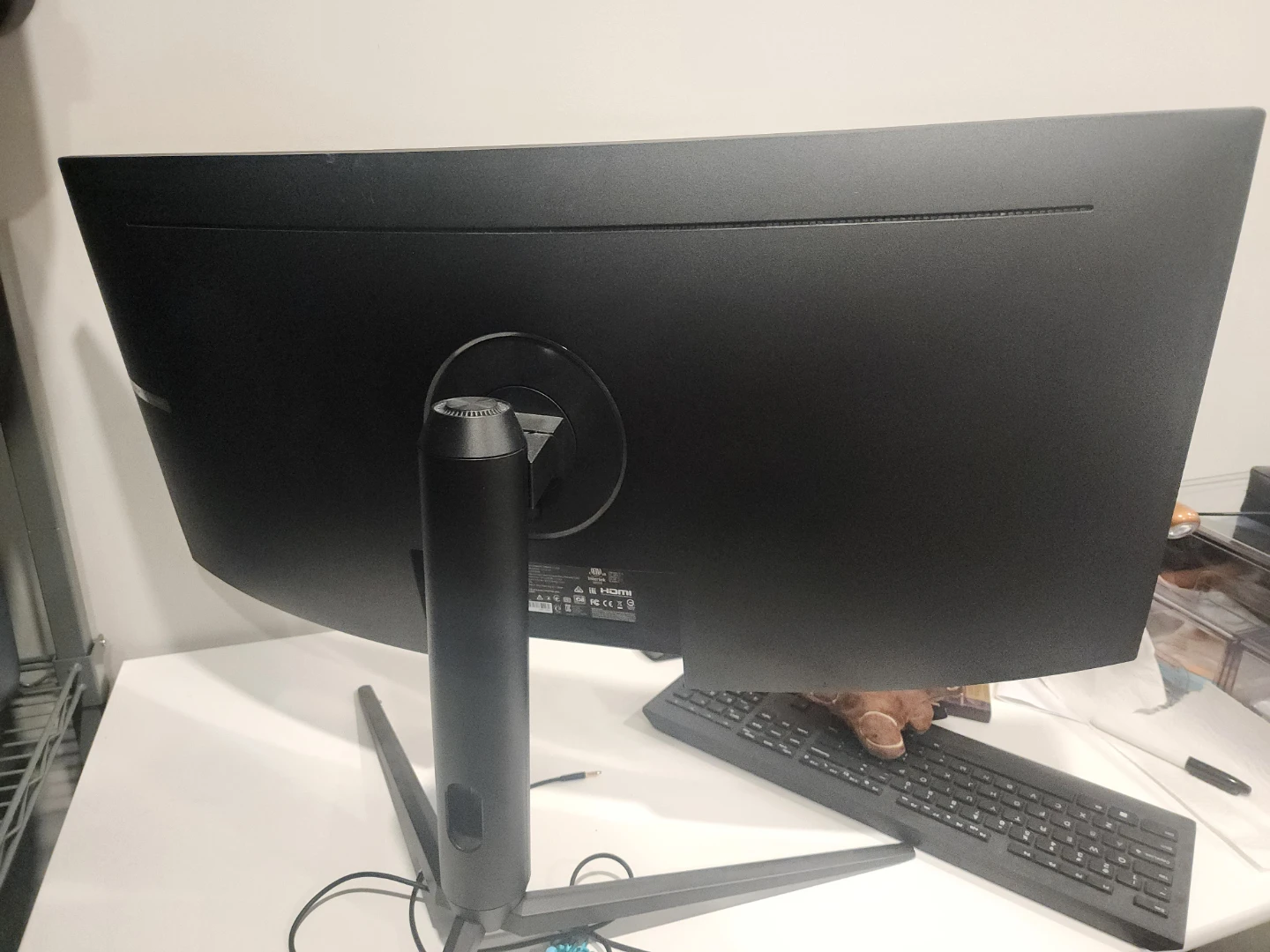 MSI Curved Gaming Monitor - photo 4