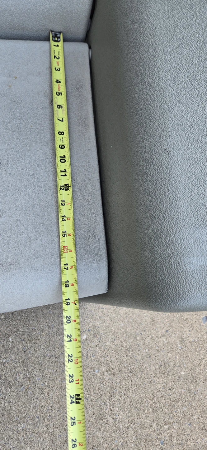Rubbermaid Outdoor Storage Bench Seat - photo 5
