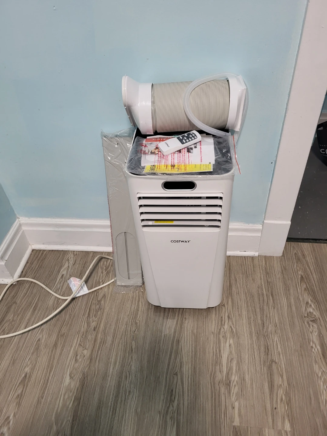 Costway Portable Air Conditioner FP10120US-WH