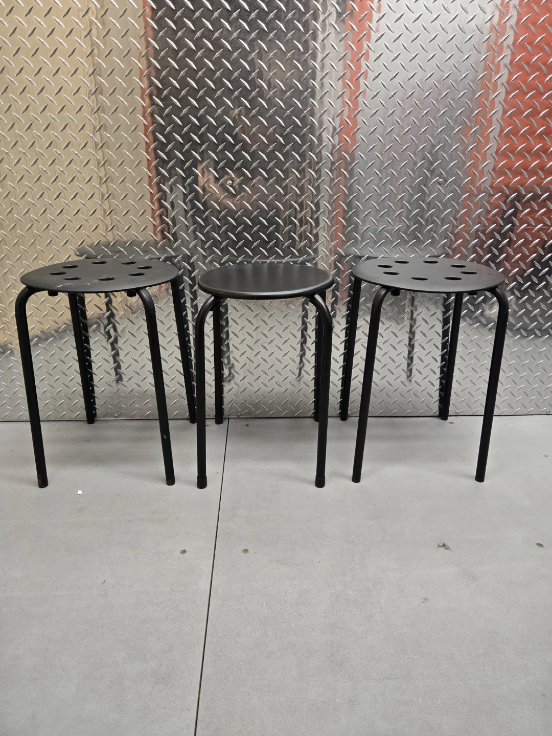 Set of 3 Black Stackable Stools (Mixed Bundle) - photo 3