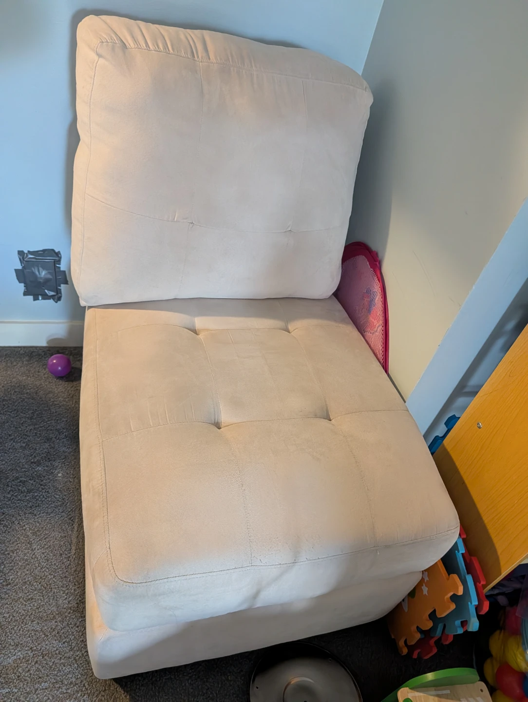 Cream Suede Tufted Ottoman and Ottoman chair (2 pieces)