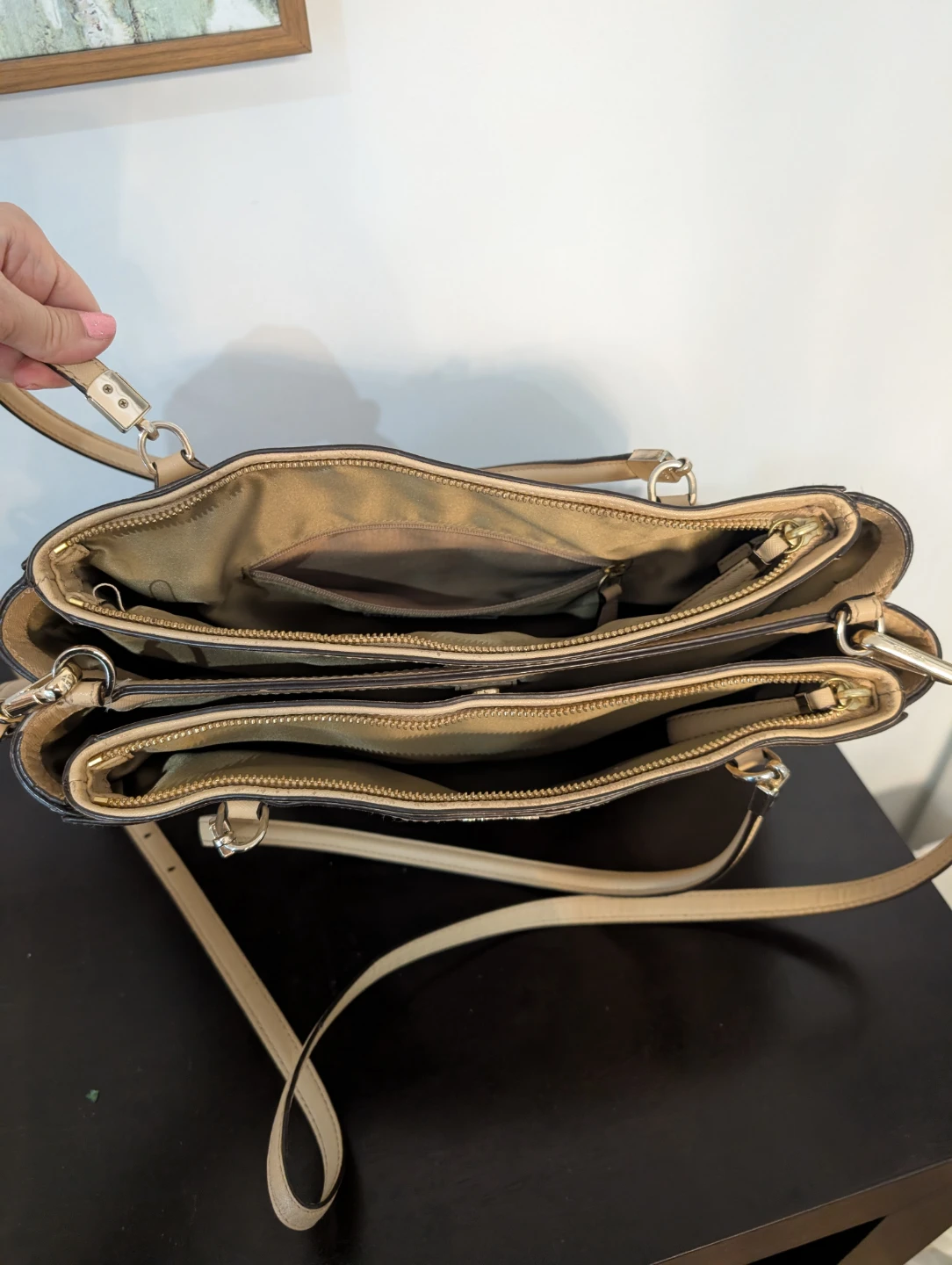 Authentic Coach tote cream,/tan *corner wear - photo 5