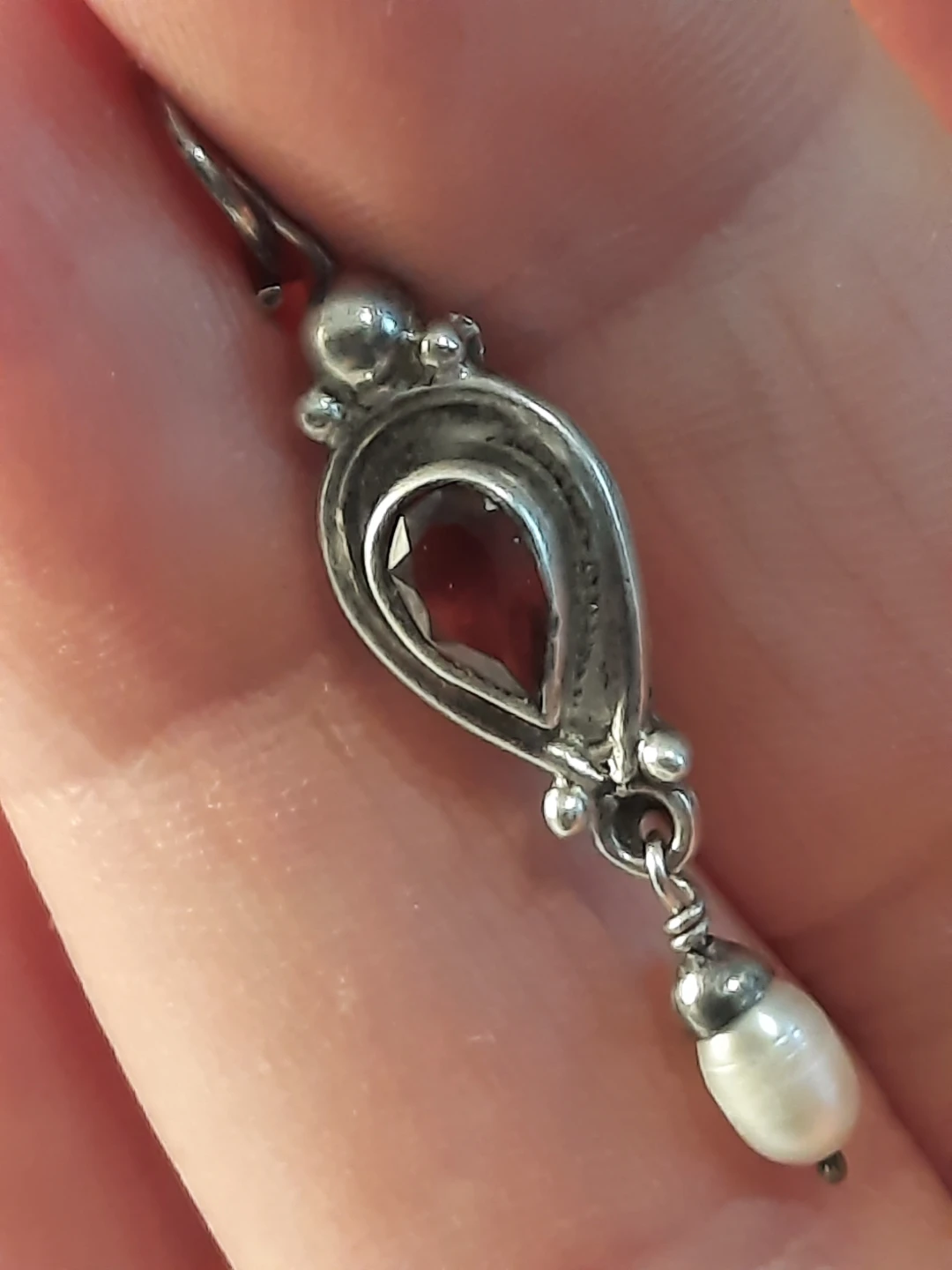 Assorted Sterling Silver Jewellery Charms and Earrings - photo 2