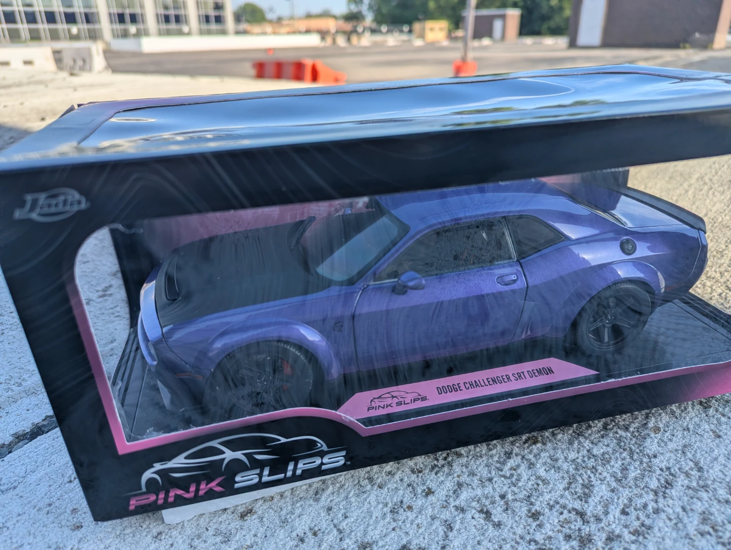 Jada Pink Slips Dodge Challenger SRT Demon 1:18  Scale