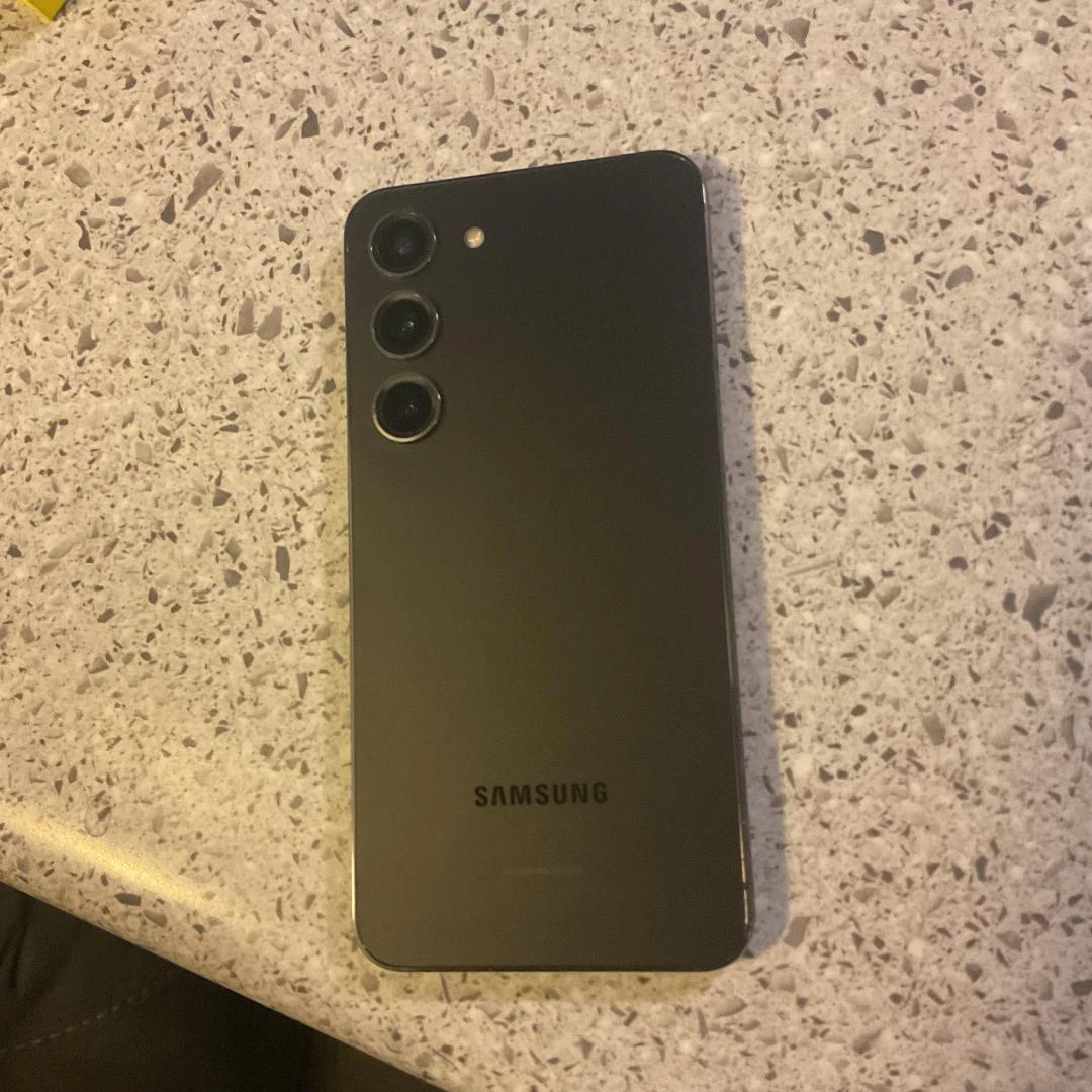 Samsung Galaxy S23 Smartphone - photo 2