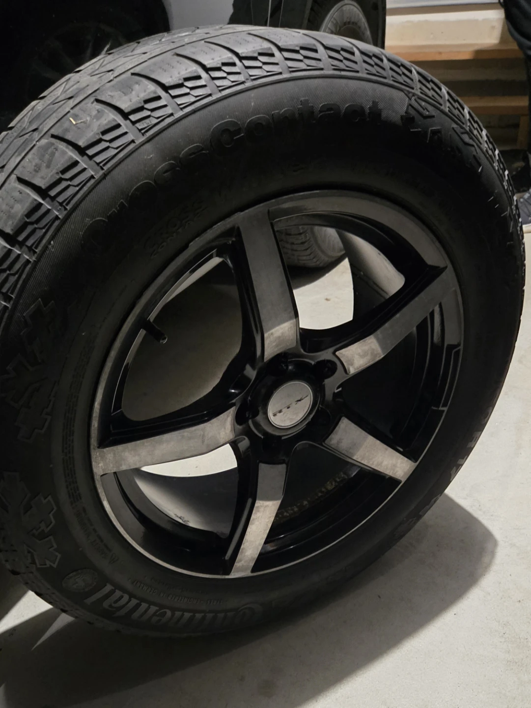 Mercedes-Benz GLK RTX 17” Rims + 235/60 R17 Tires – $250 OBO - photo 3