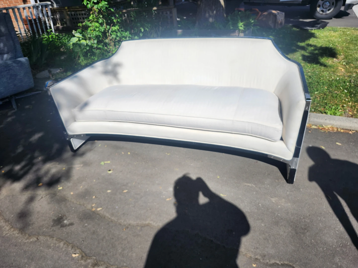 White Sofa with chrome frame set