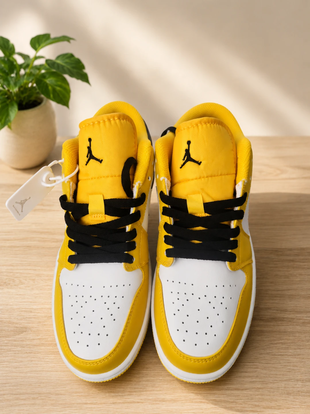 Air Jordan 1 Low Yellow Toe Sneakers