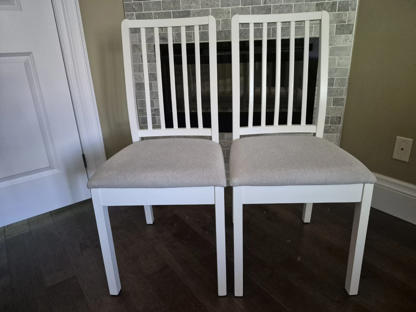 IKEA NÄSINGE Chairs (Set of 2)