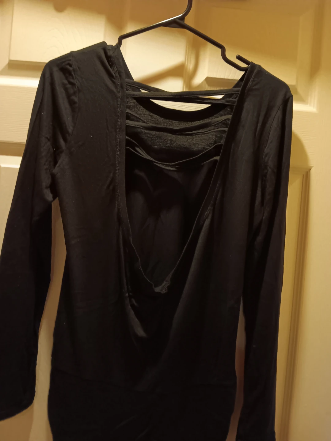Gaiam Black Long Sleeve T-Shirt - photo 2