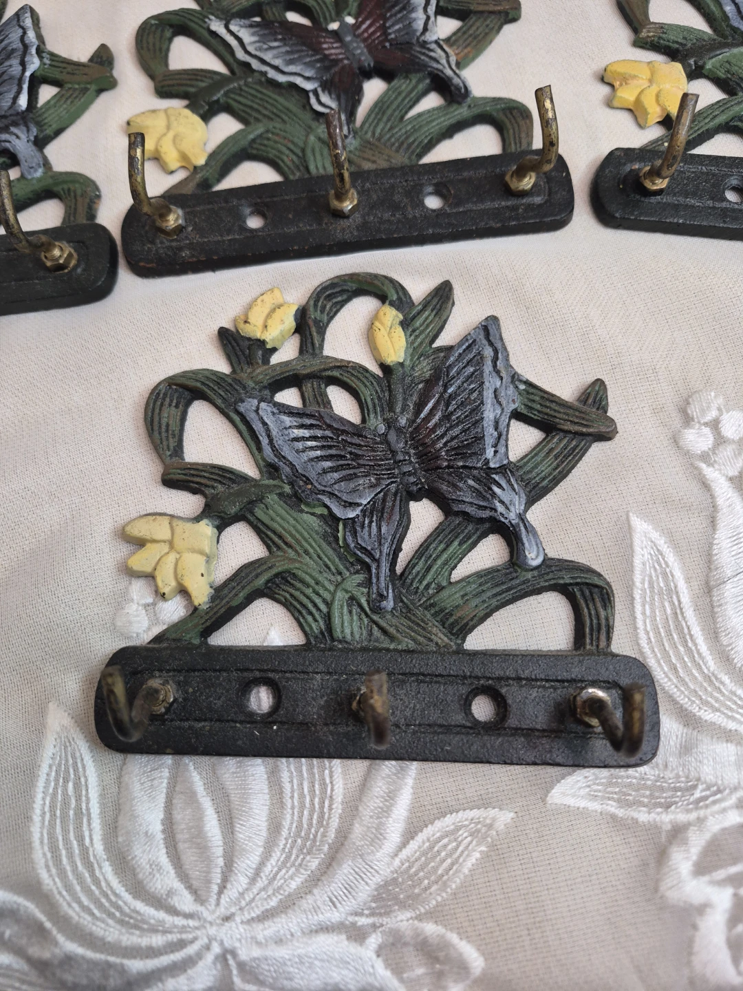 Lot of 6 Metal Cast Iron Wall Hanging Decor With Butterflies - photo 2