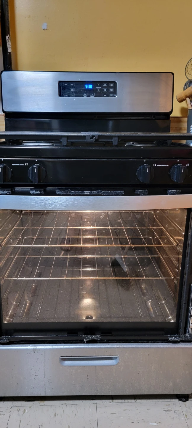 Whirlpool 30 in. 4 Burner Gas Range . Stainless Steel