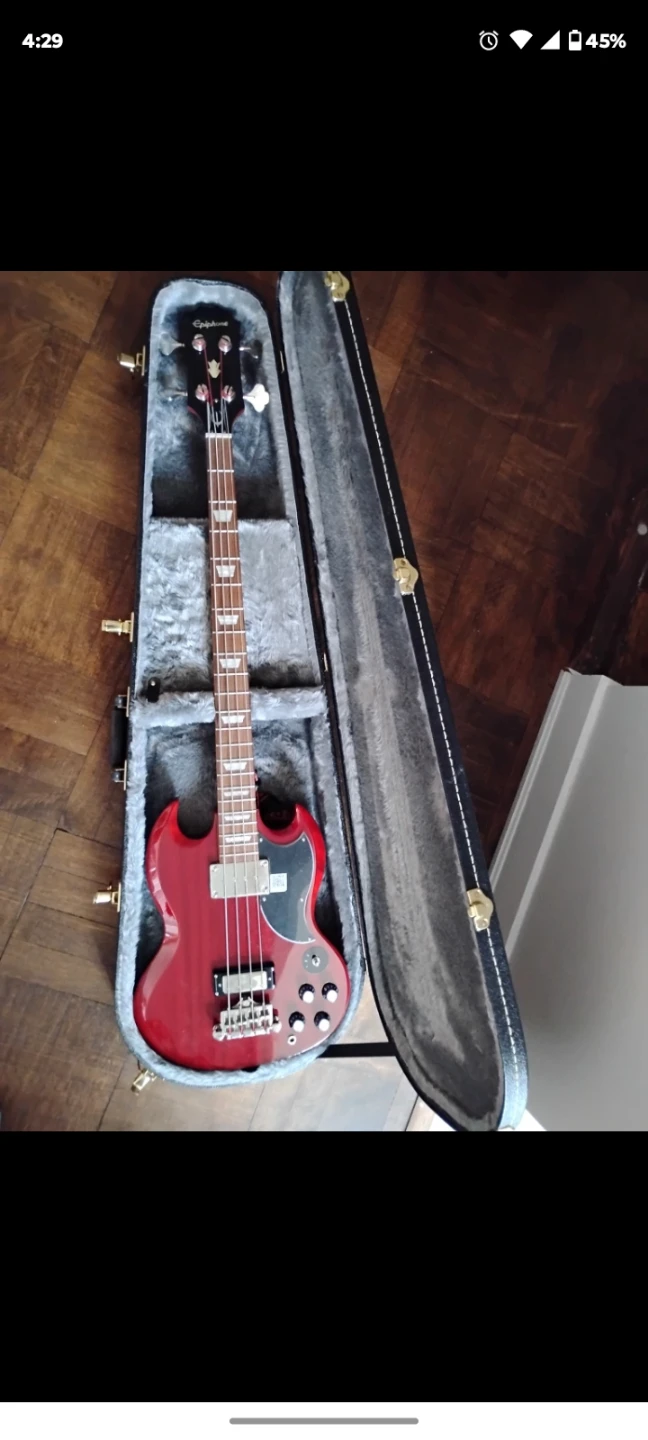 Epiphone SG Electric Bass Guitar with hardshell case. - photo 5