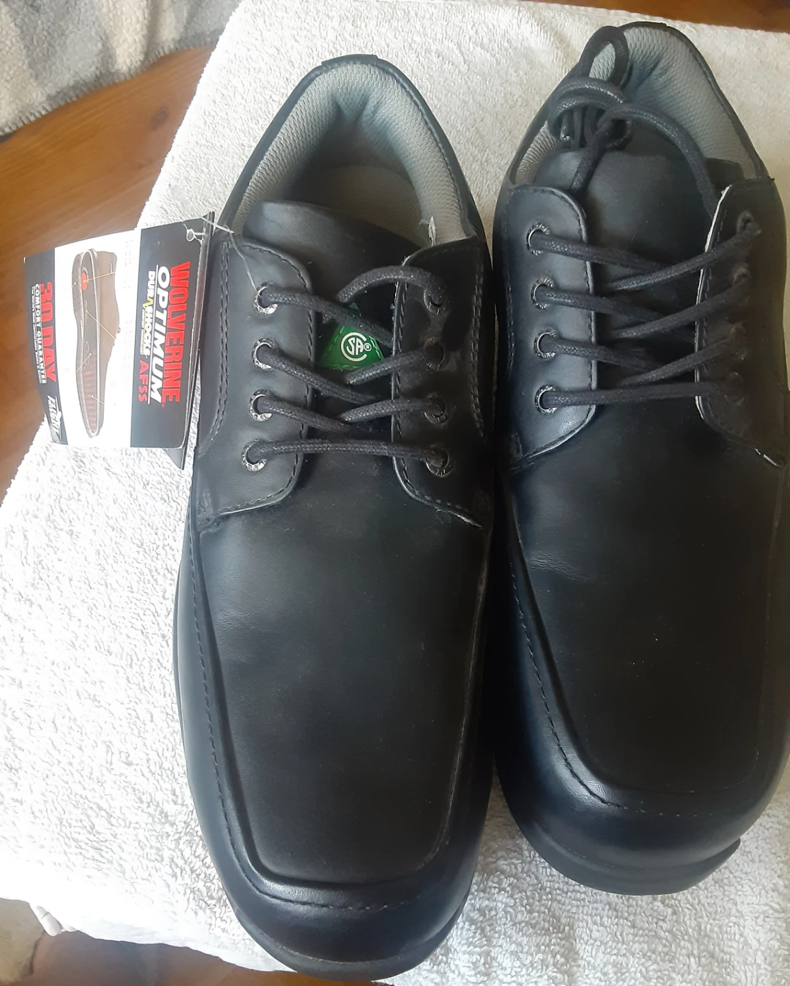 Wolverine Optimum Durashocks Black Leather Safety Shoes