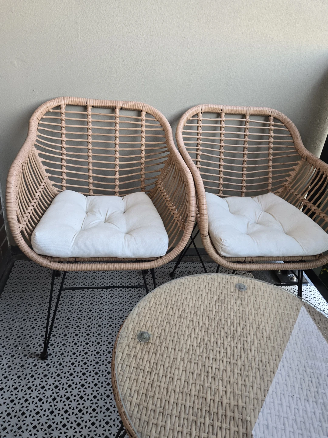 Rattan Patio Set - 2 Chairs and Side Table - photo 2