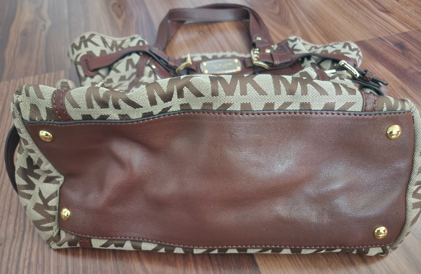 ⚽️ Brand New Michael Kors Signature Logo Tote Bag - photo 4
