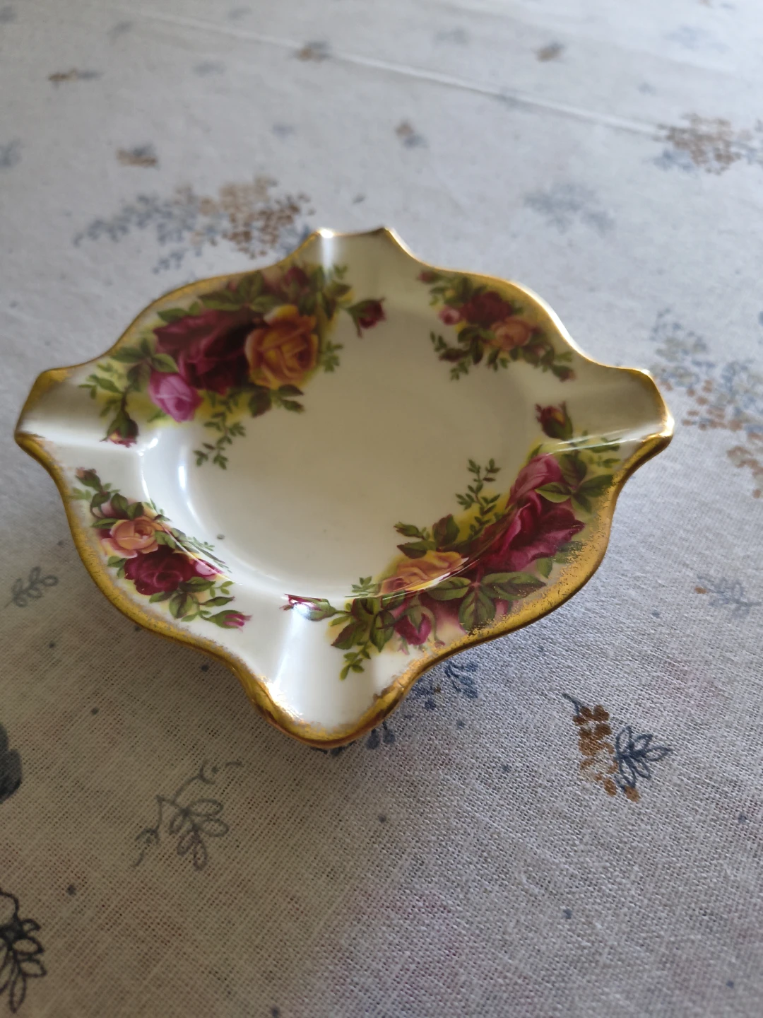 Royal Albert Old Country Roses Ashtray