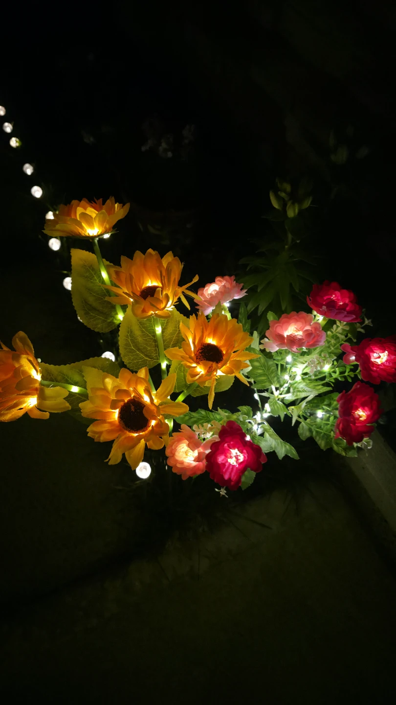 Solar Powered Flower Lights - 5 Sunflowers and 6 Roses