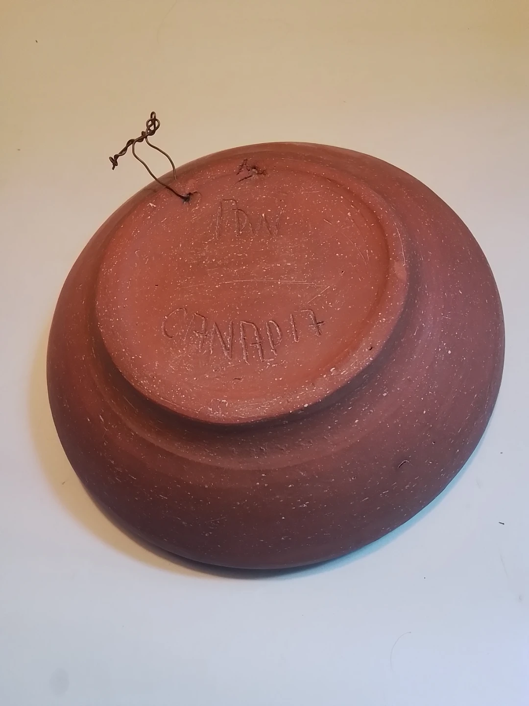 Rare Mid-Century Canadian Studio Pottery Bowl by Annelise Wade - photo 5